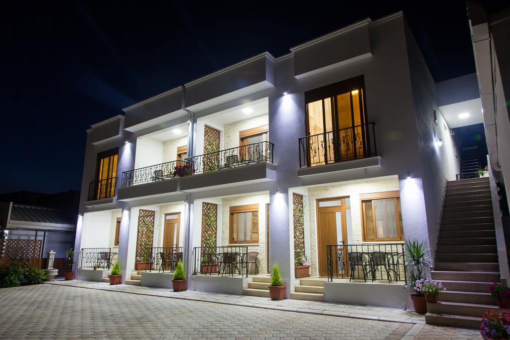 Kollari Apartments อุลซิน ภายนอก รูปภาพ