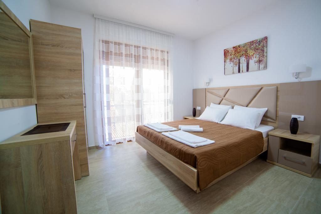 Kollari Apartments อุลซิน ภายนอก รูปภาพ